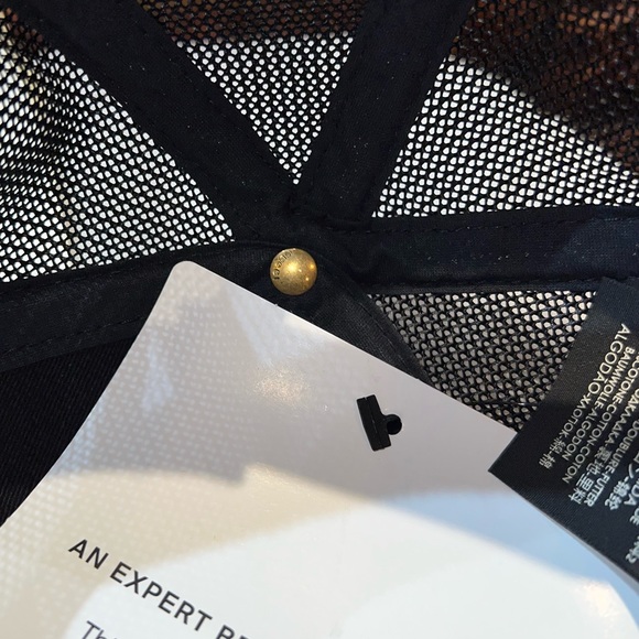 Authentic GUCCI HAT - Picture 2 of 4